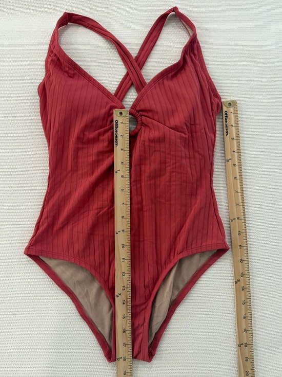 Kona Sol Women's Wide Ribbed Ring One Piece Swimsuit Salmon Pink - Picture 6 of 11